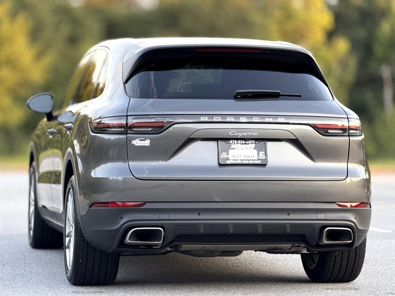 2020 Porsche Cayenne Base photo 4