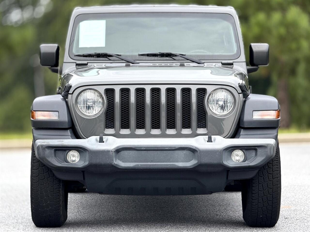 2018 Jeep Wrangler Unlimited Sport photo 2
