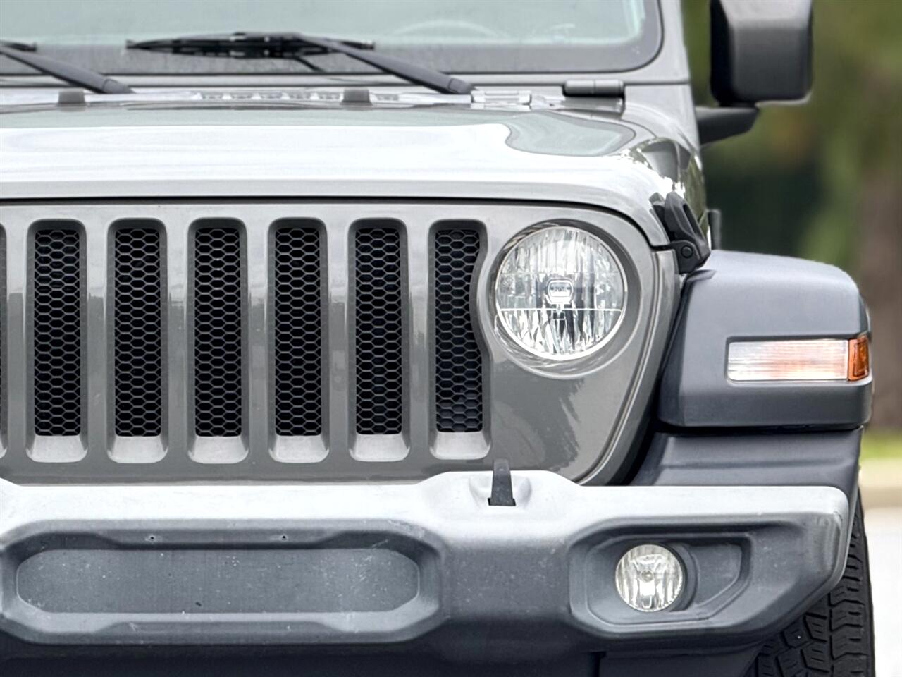 2018 Jeep Wrangler Unlimited Sport photo 13