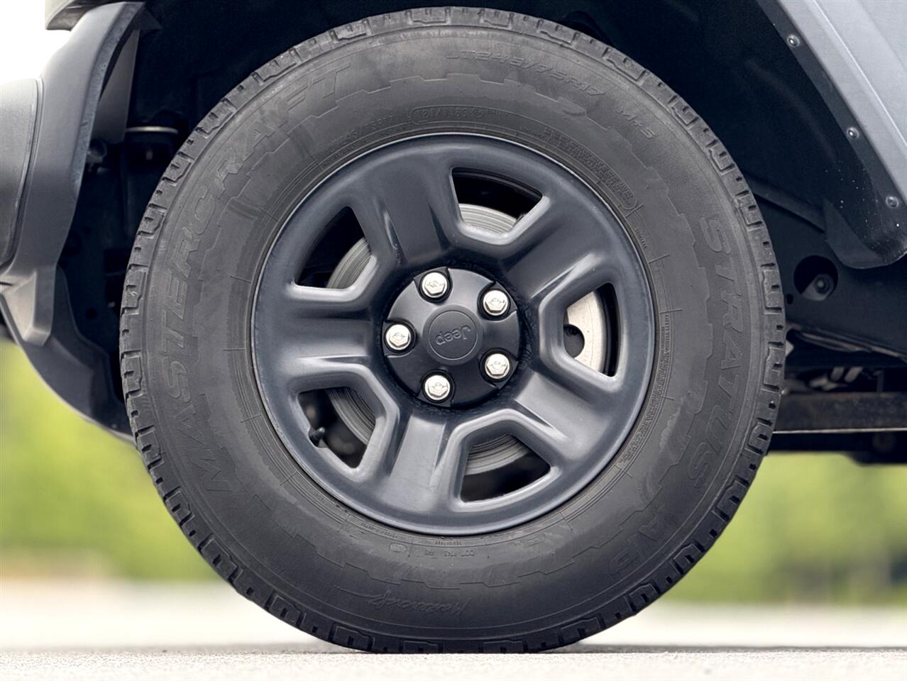 2018 Jeep Wrangler Unlimited Sport photo 16