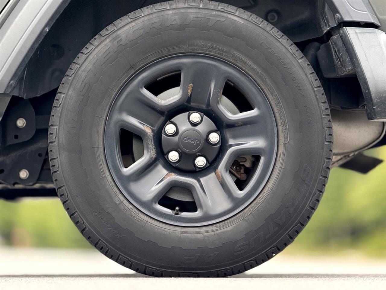 2018 Jeep Wrangler Unlimited Sport photo 17
