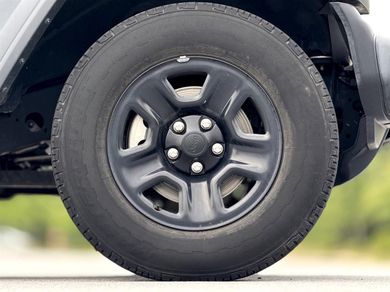 2018 Jeep Wrangler Unlimited Sport photo 19