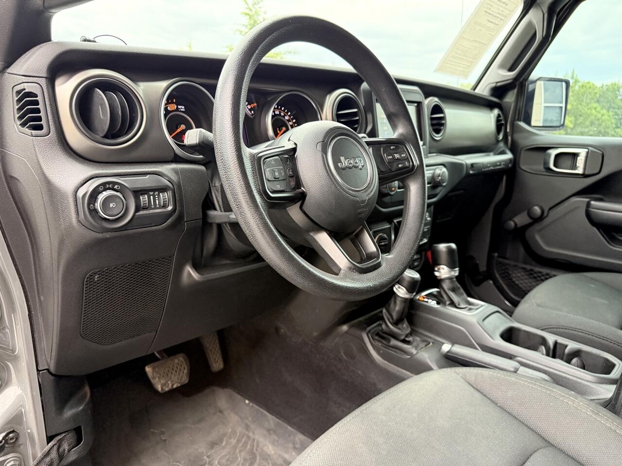 2018 Jeep Wrangler Unlimited Sport photo 20