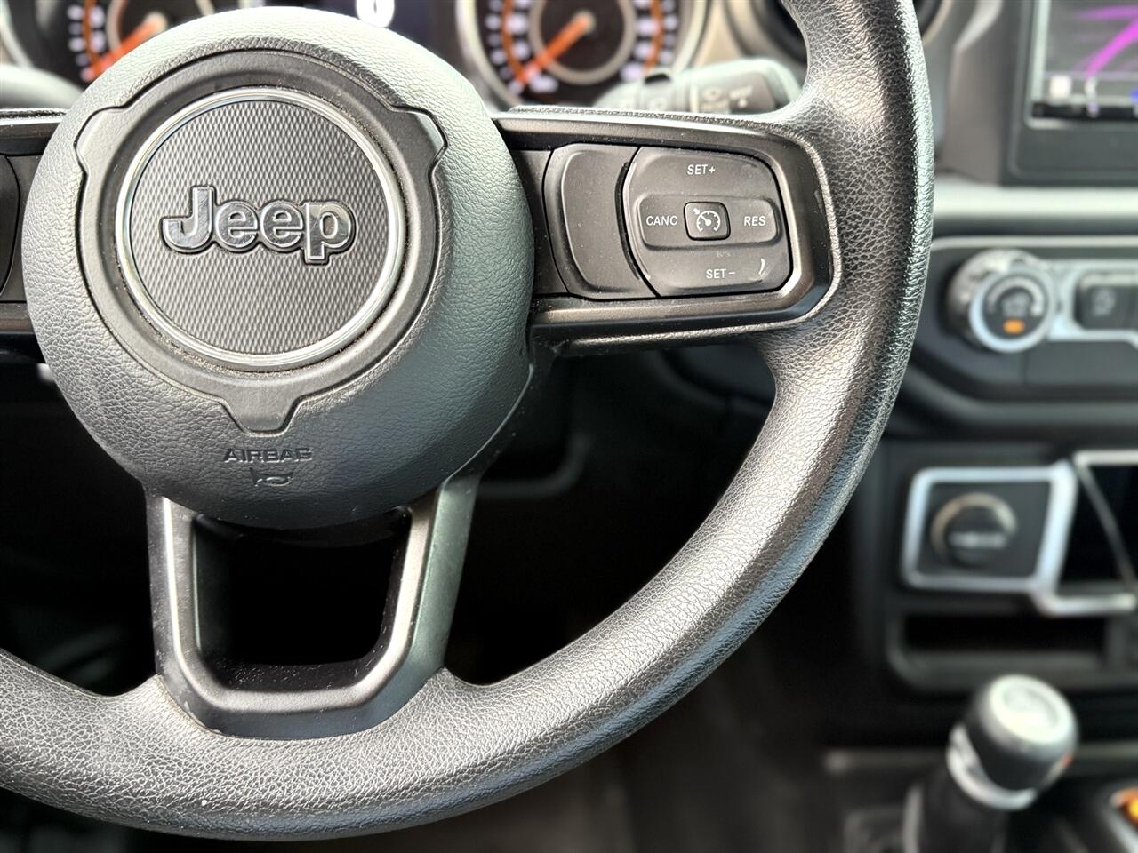 2018 Jeep Wrangler Unlimited Sport photo 25
