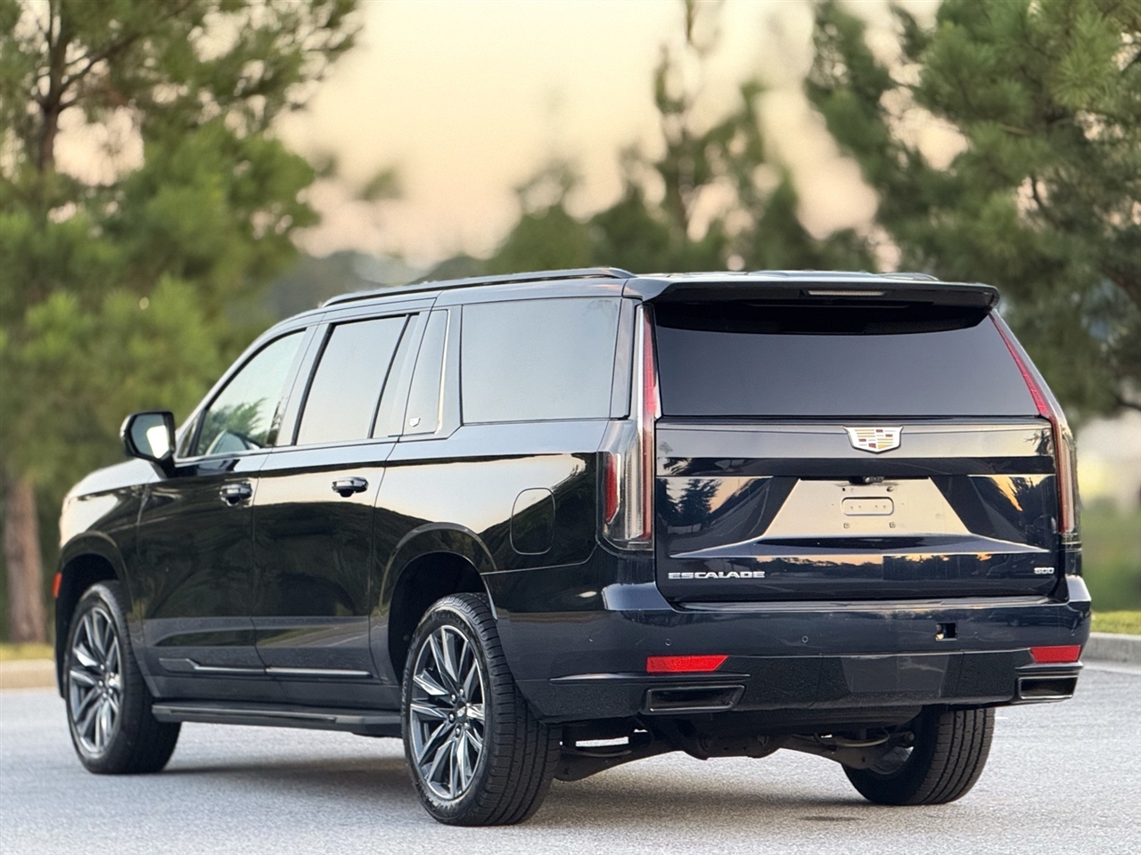 Cadillac Escalade ESV  2023