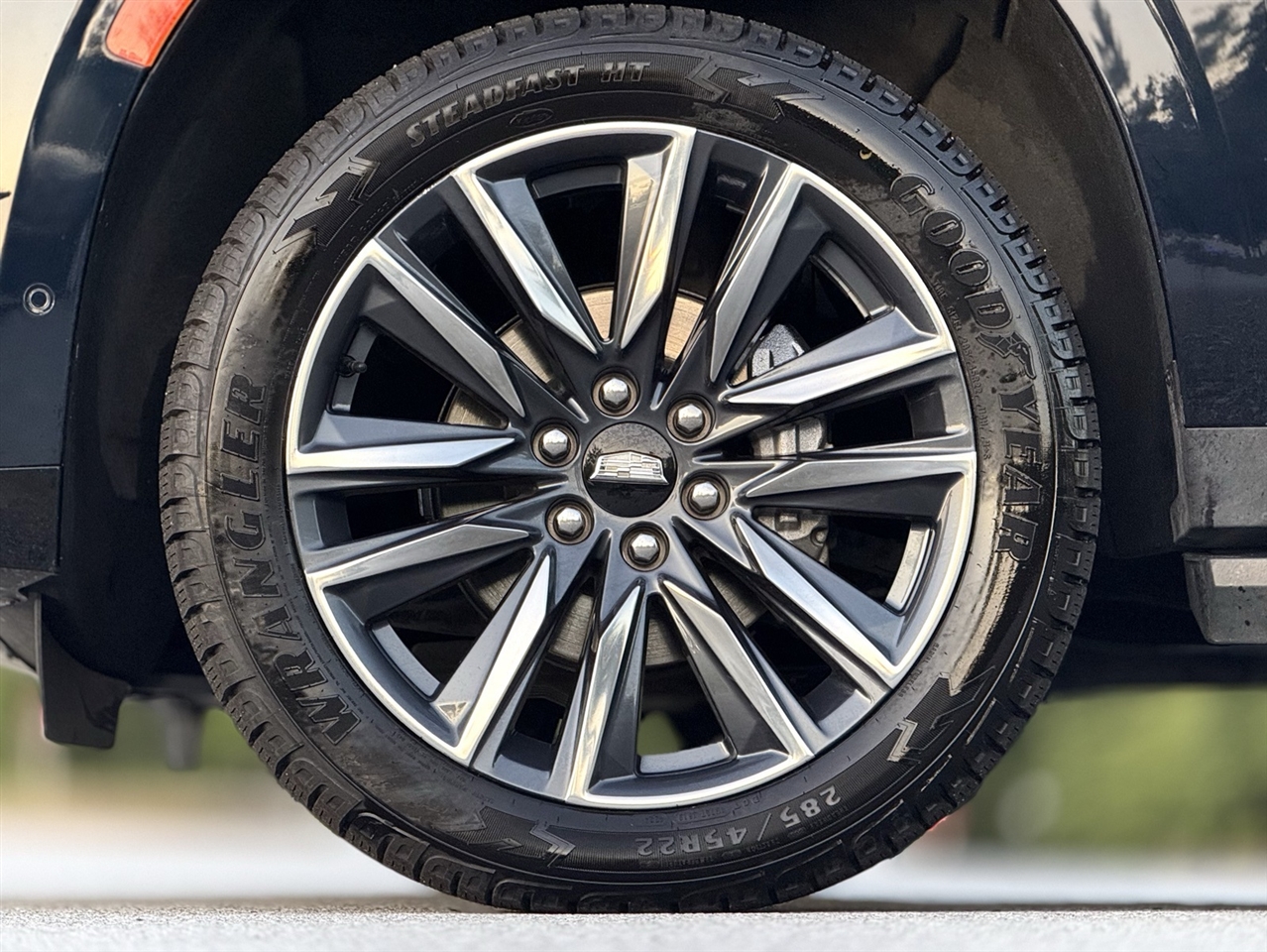 Cadillac Escalade ESV  2023