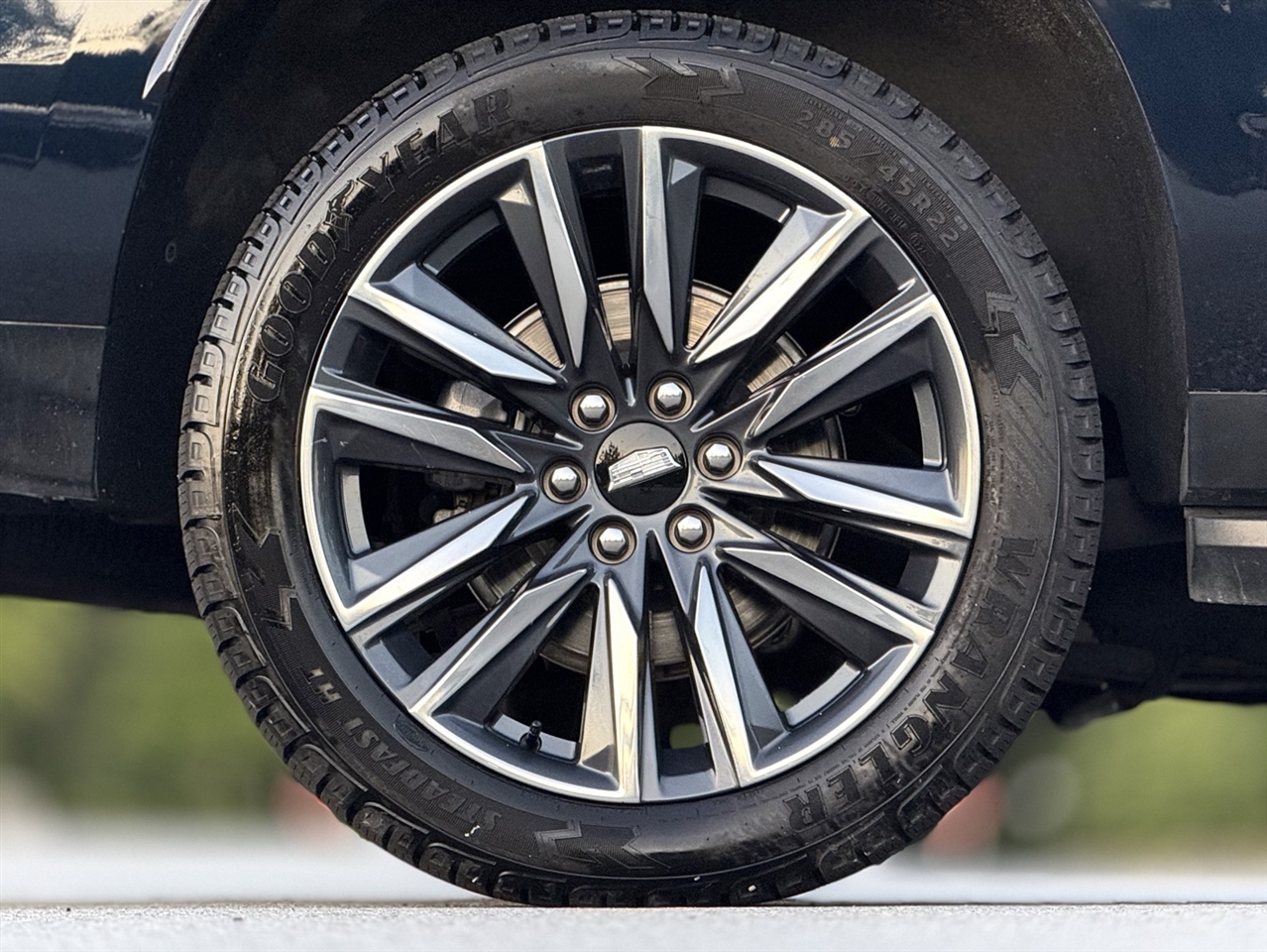 Cadillac Escalade ESV  2023