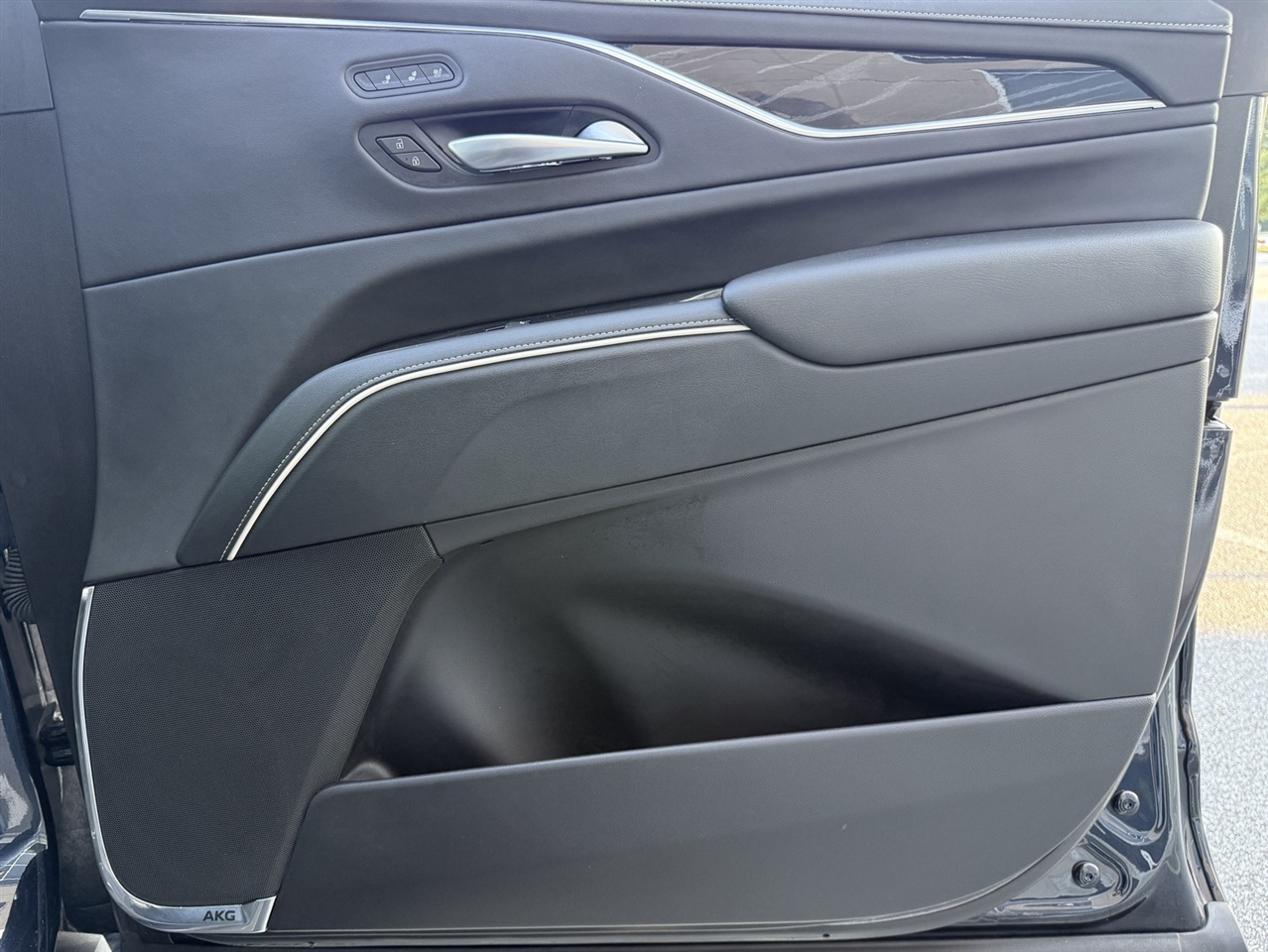 Cadillac Escalade ESV  2023