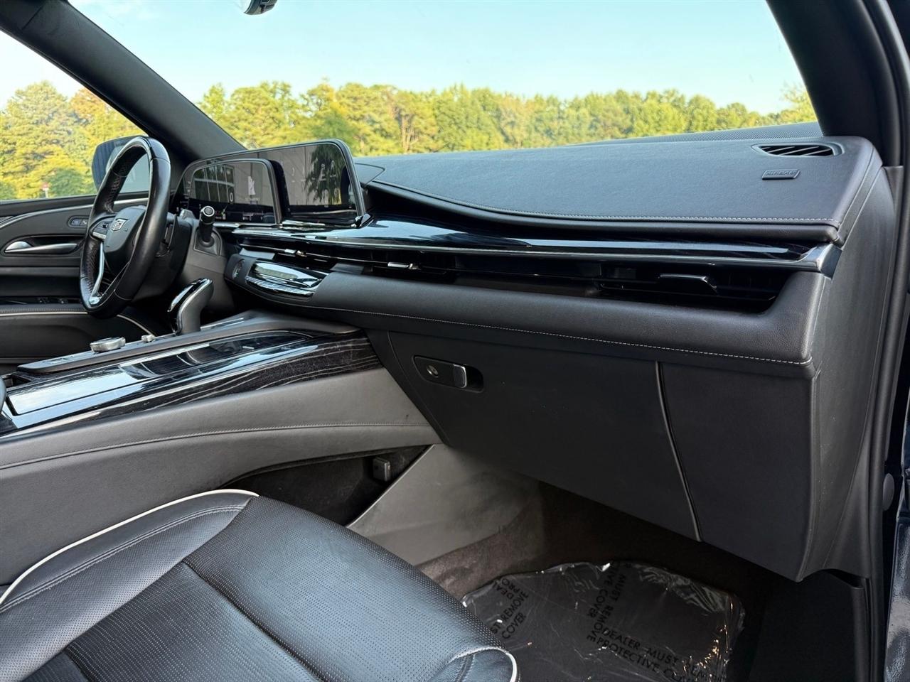 Cadillac Escalade ESV  2023