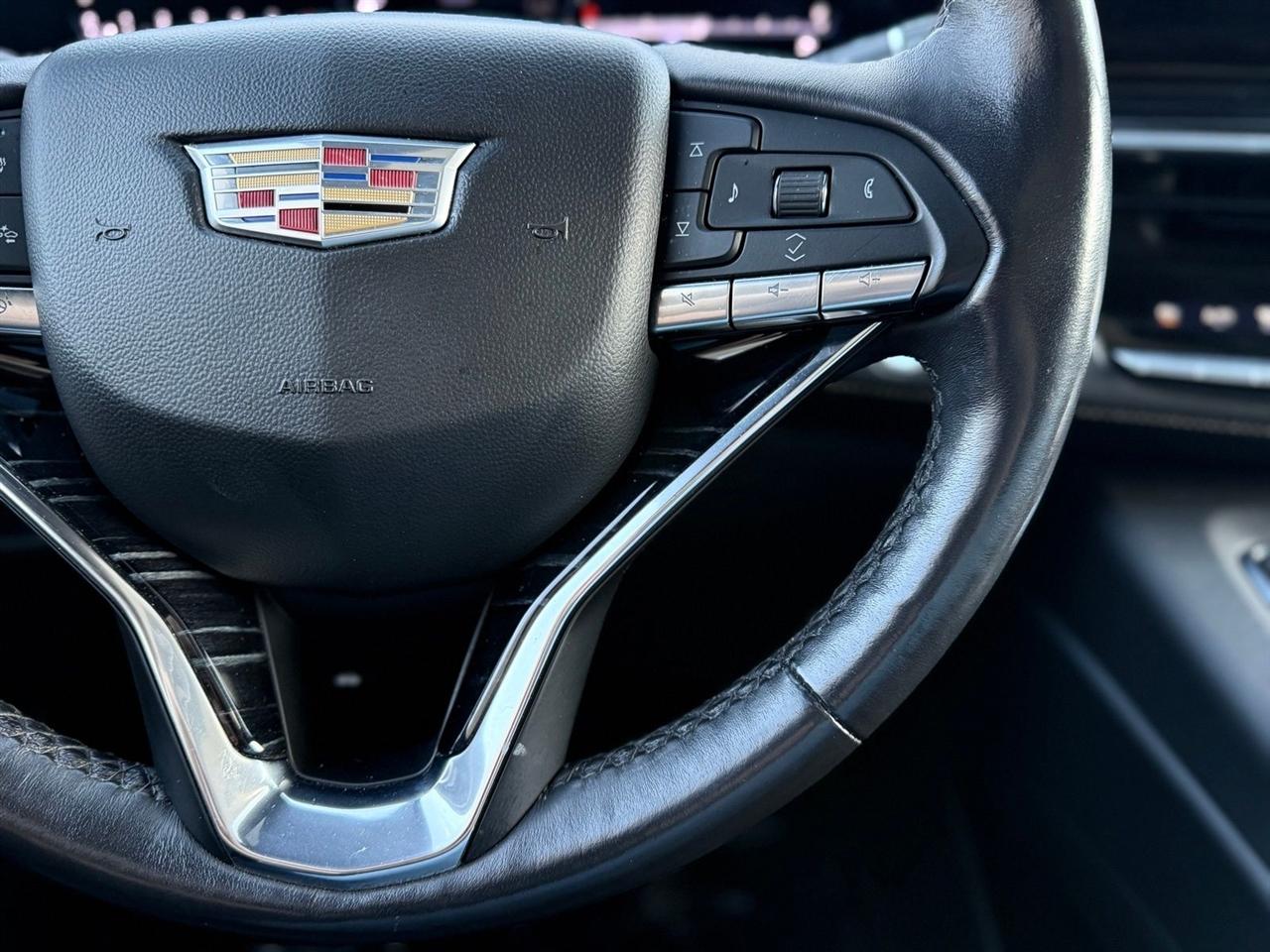 Cadillac Escalade ESV  2023