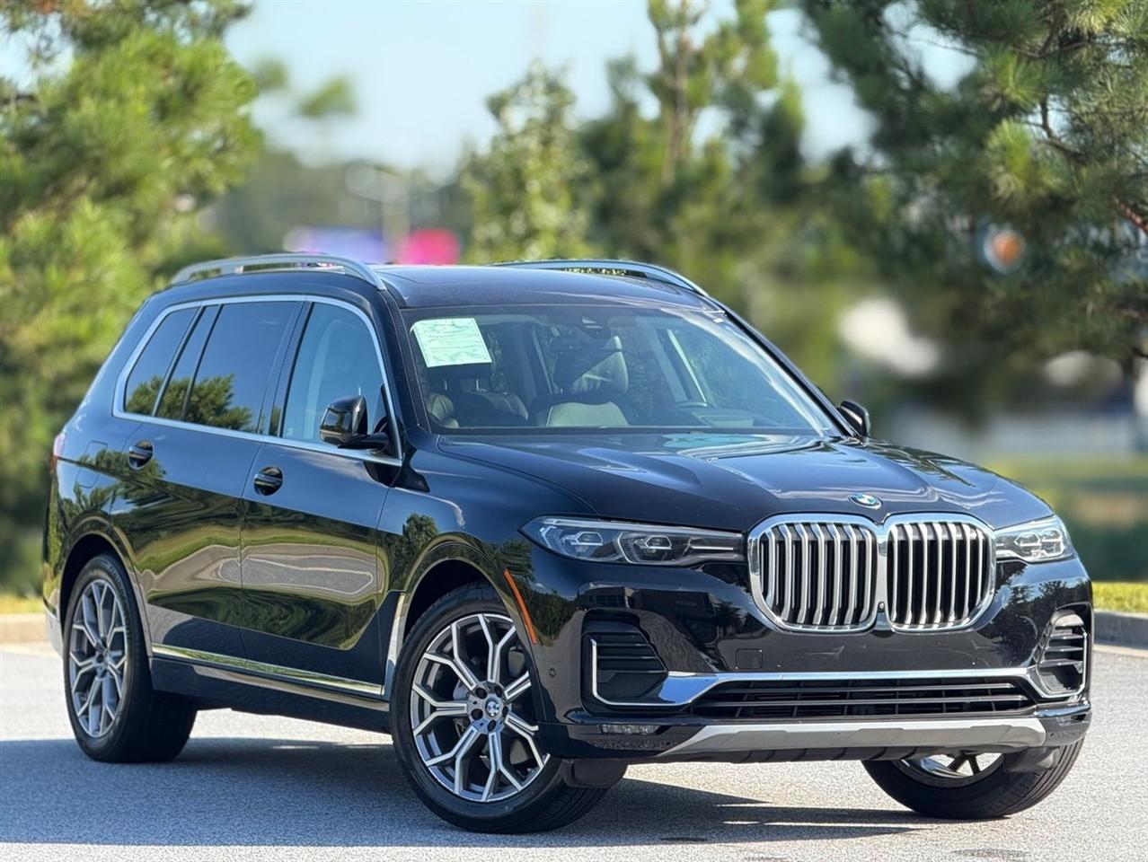 BMW X7  2021