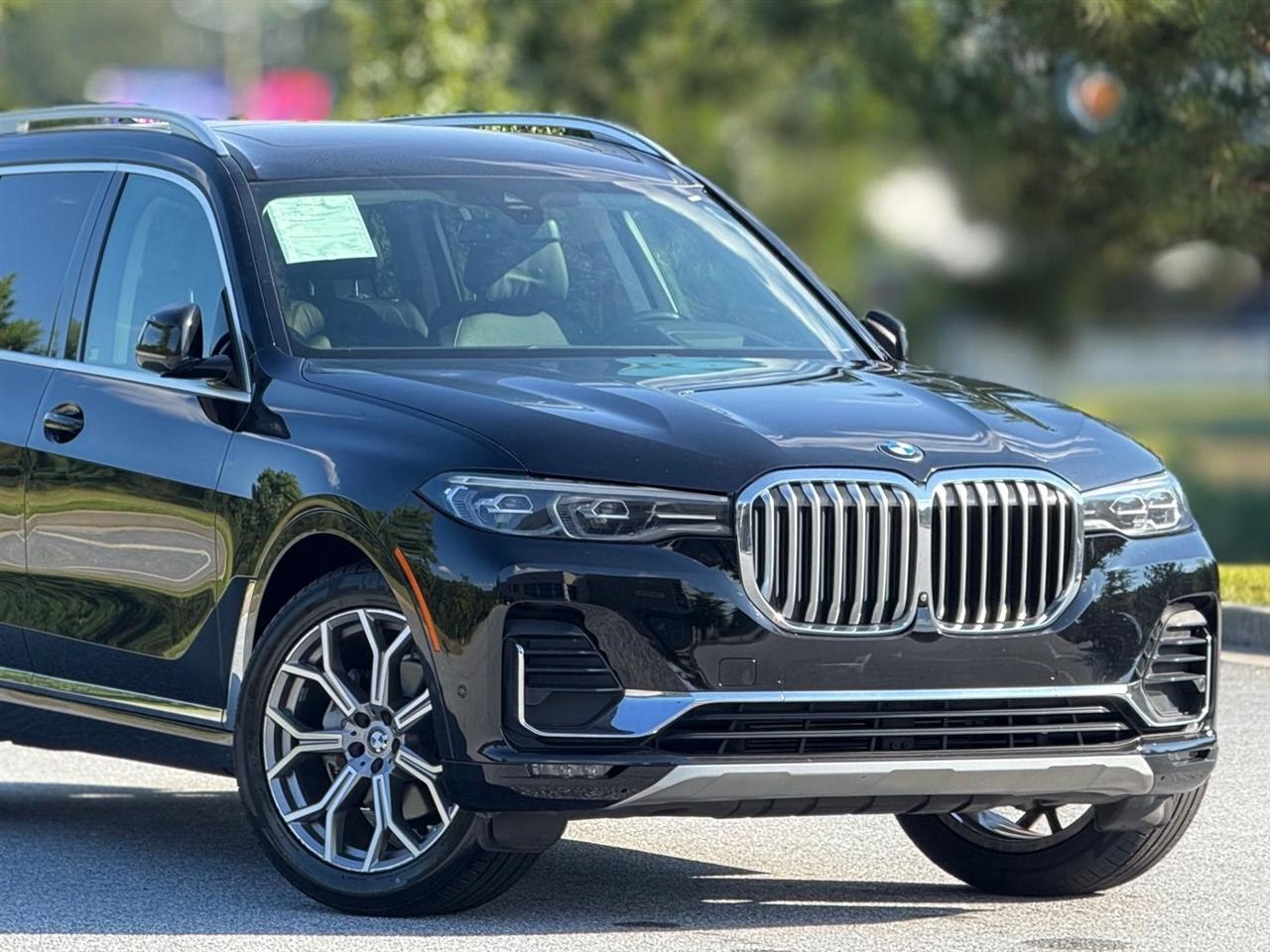 BMW X7  2021
