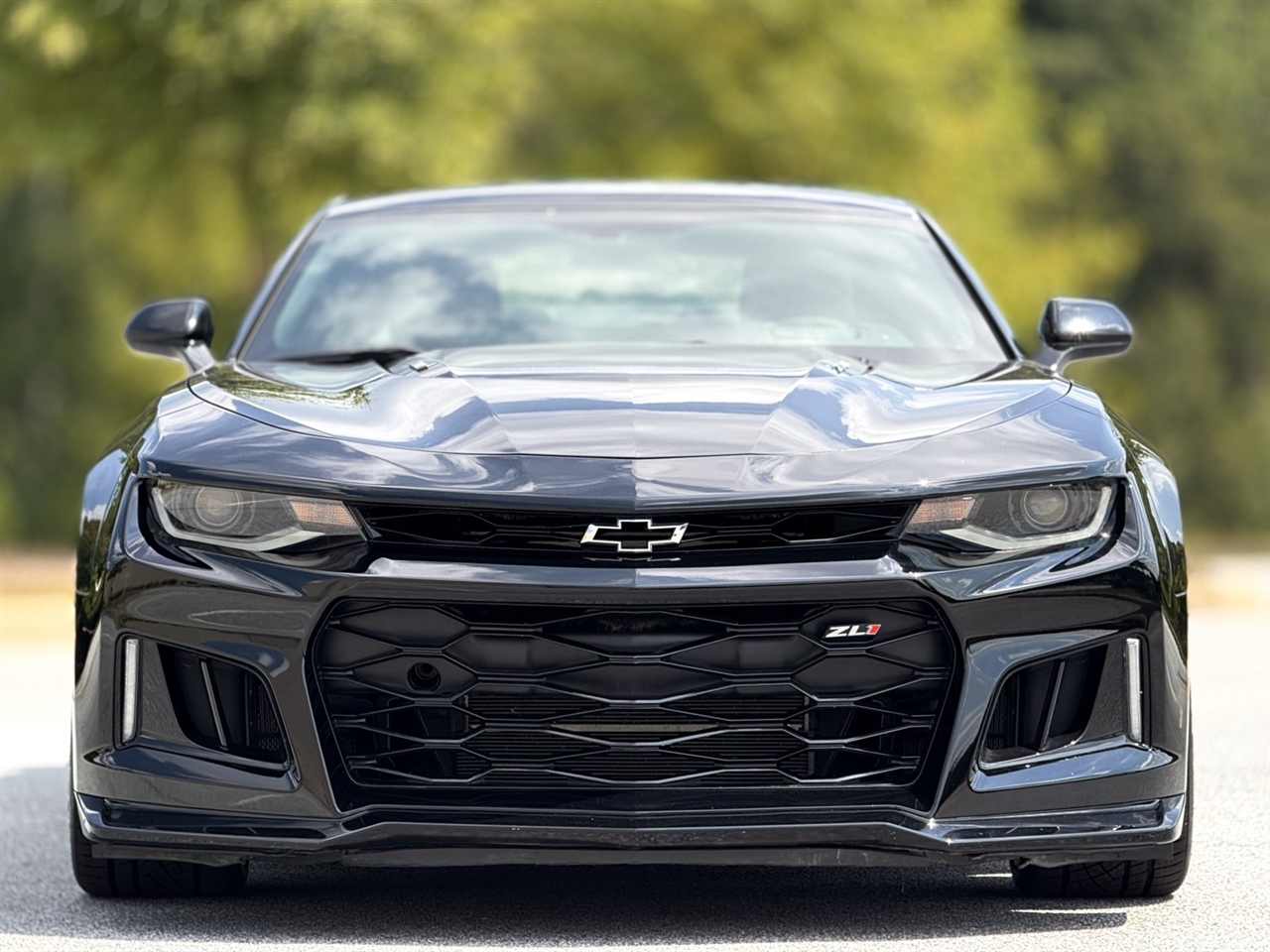 2018 Chevrolet Camaro ZL1 photo 2