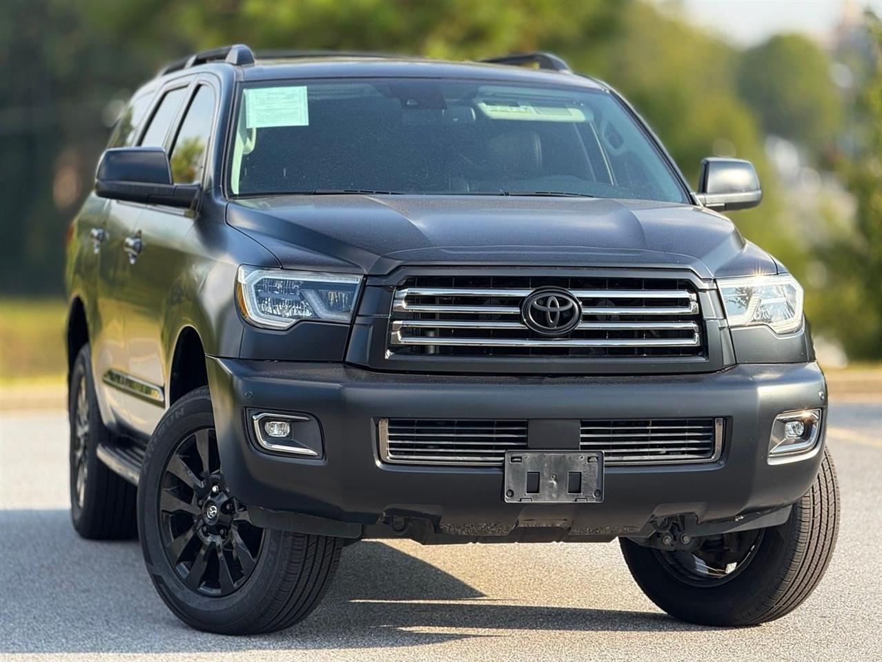 Toyota Sequoia  2021