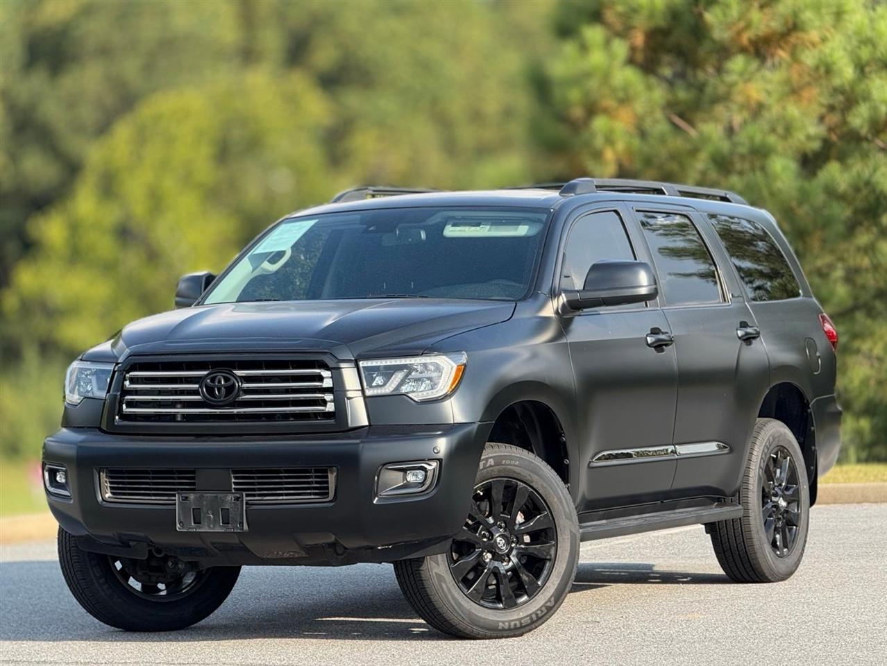 Toyota Sequoia  2021