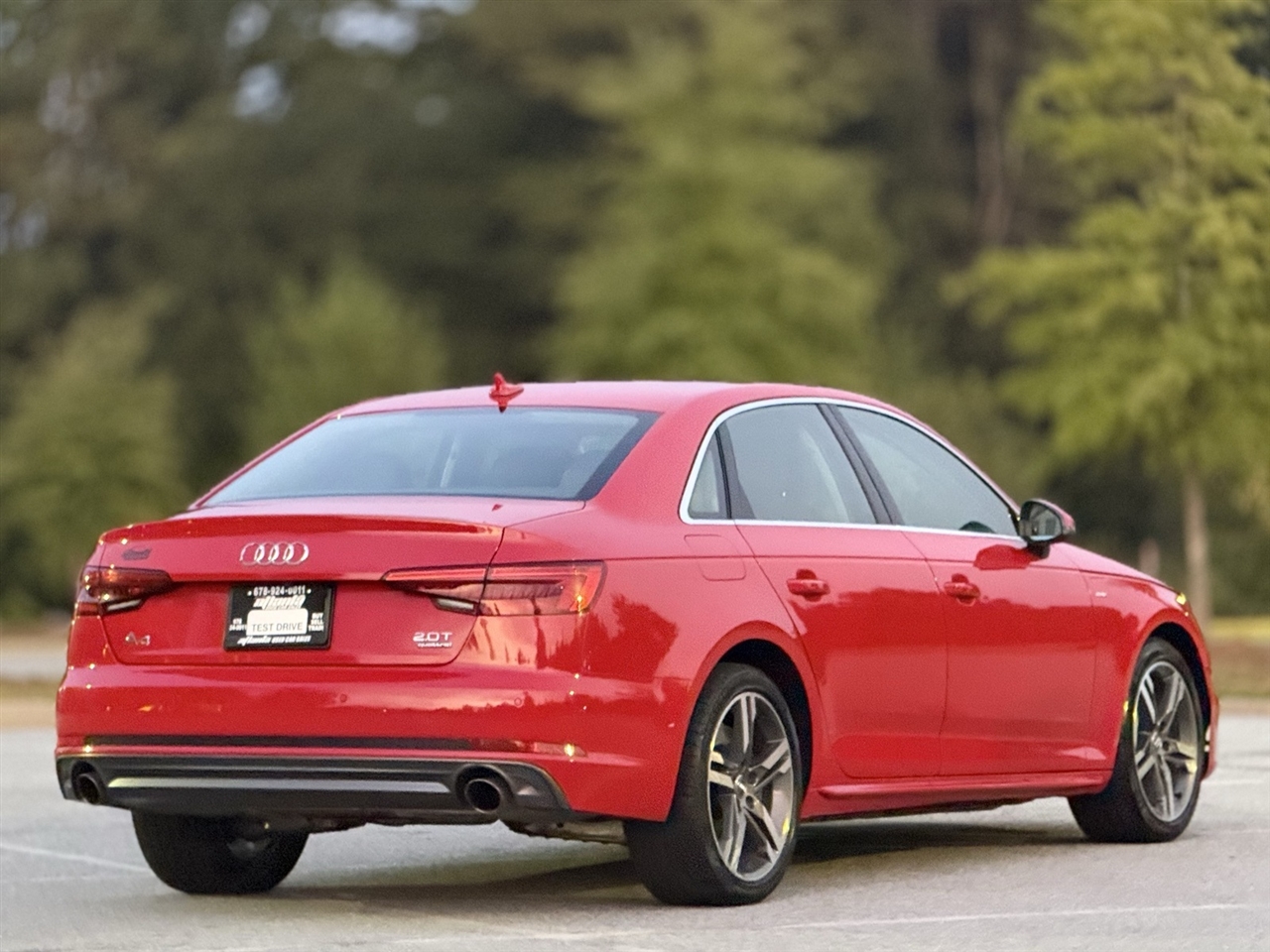 Audi A4  2017 Audi A4  2017