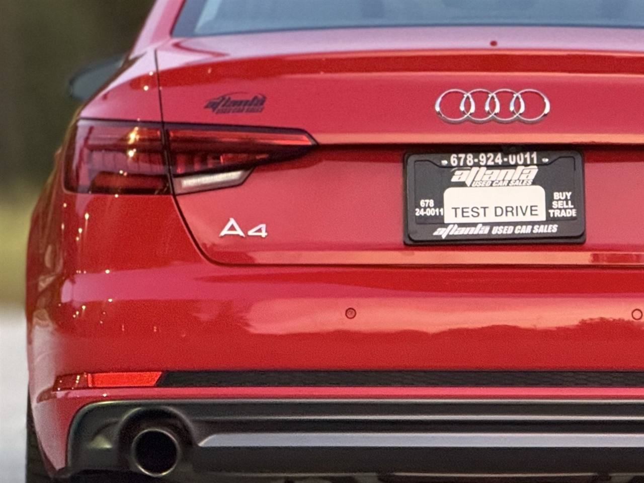 Audi A4  2017 Audi A4  2017