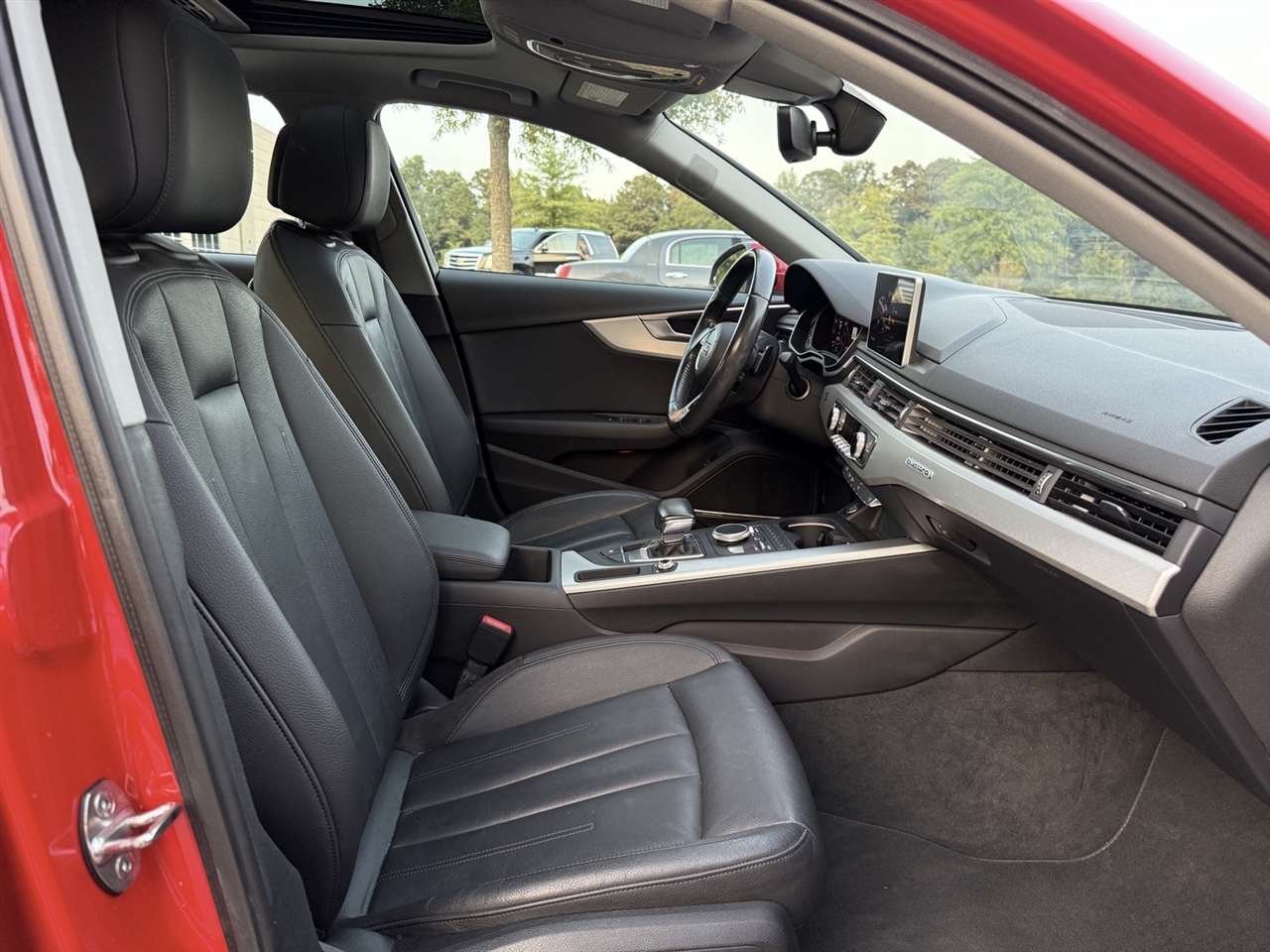 Audi A4  2017 Audi A4  2017