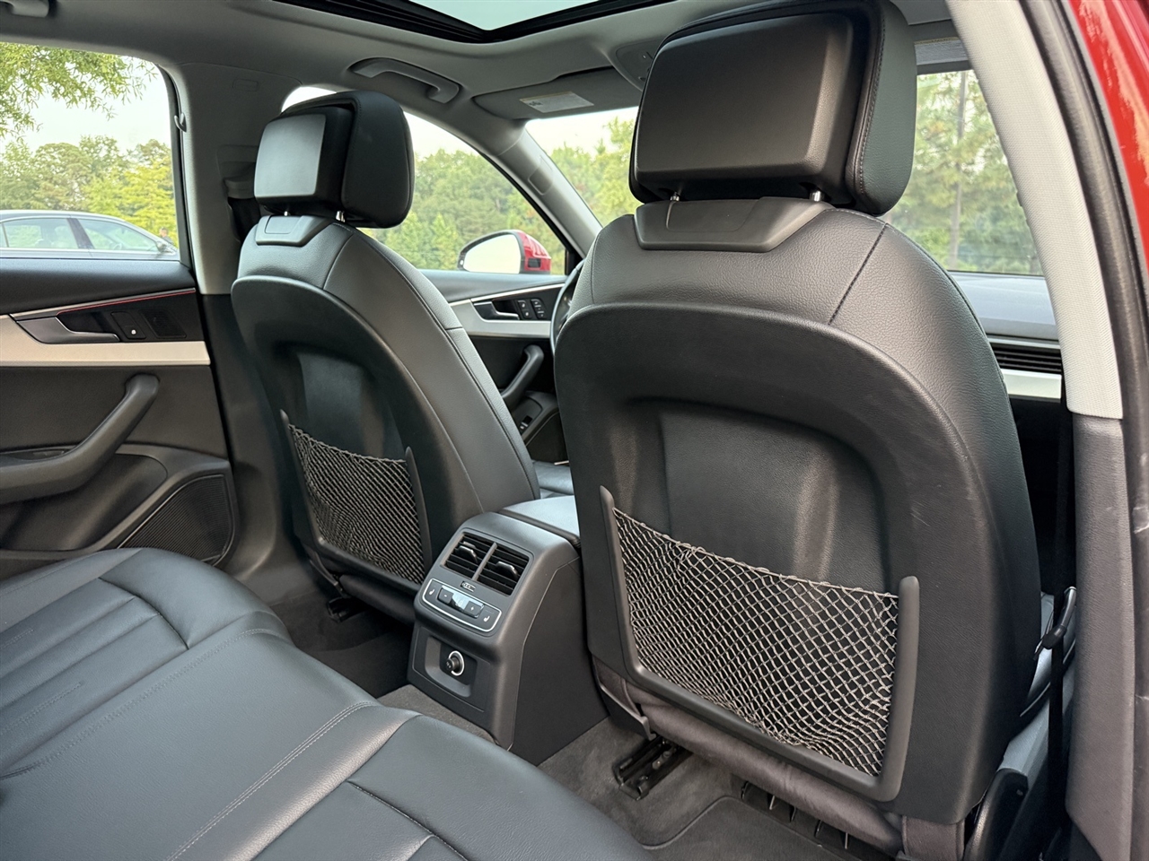 Audi A4  2017 Audi A4  2017