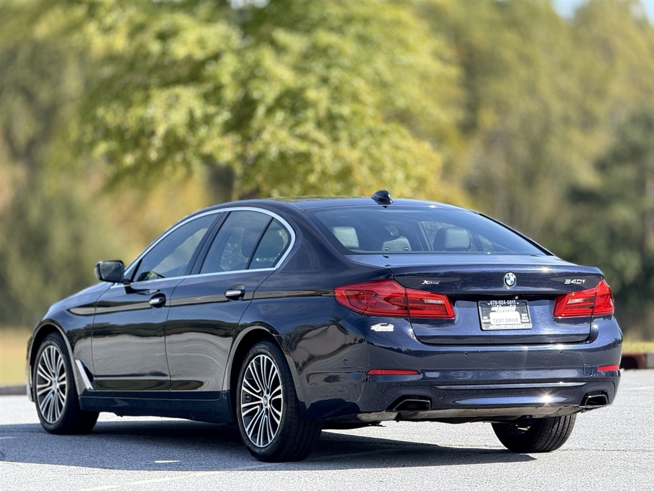 BMW 5 Series  2017 BMW 5 Series  2017