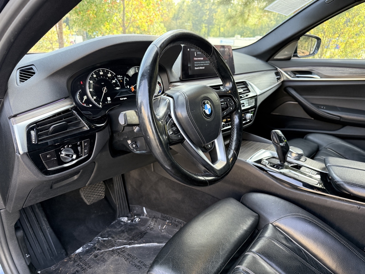 BMW 5 Series  2017 BMW 5 Series  2017