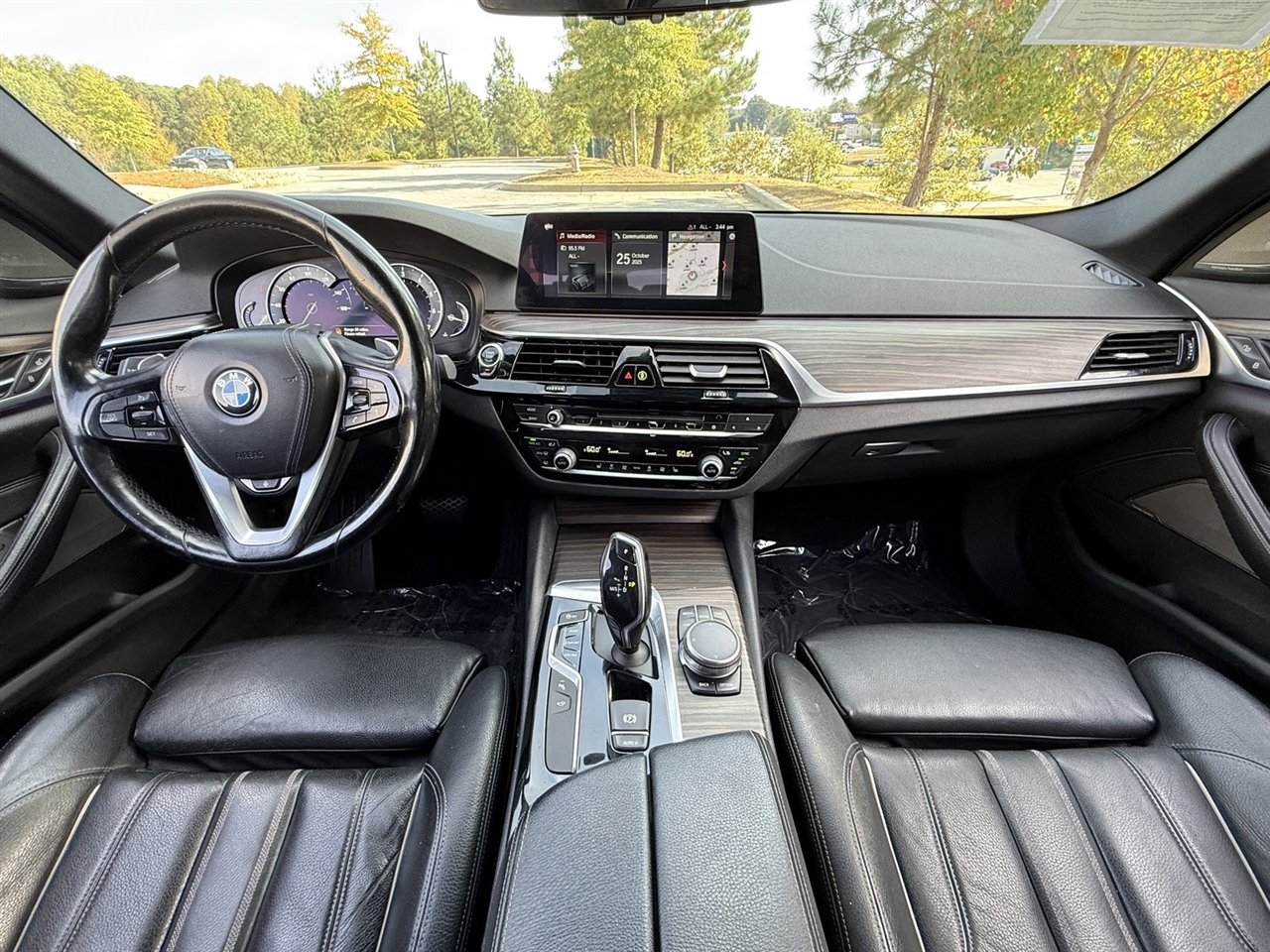 BMW 5 Series  2017 BMW 5 Series  2017