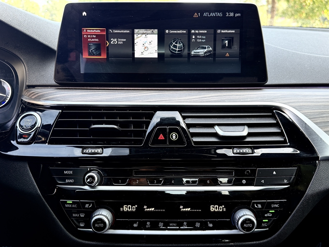 BMW 5 Series  2017 BMW 5 Series  2017