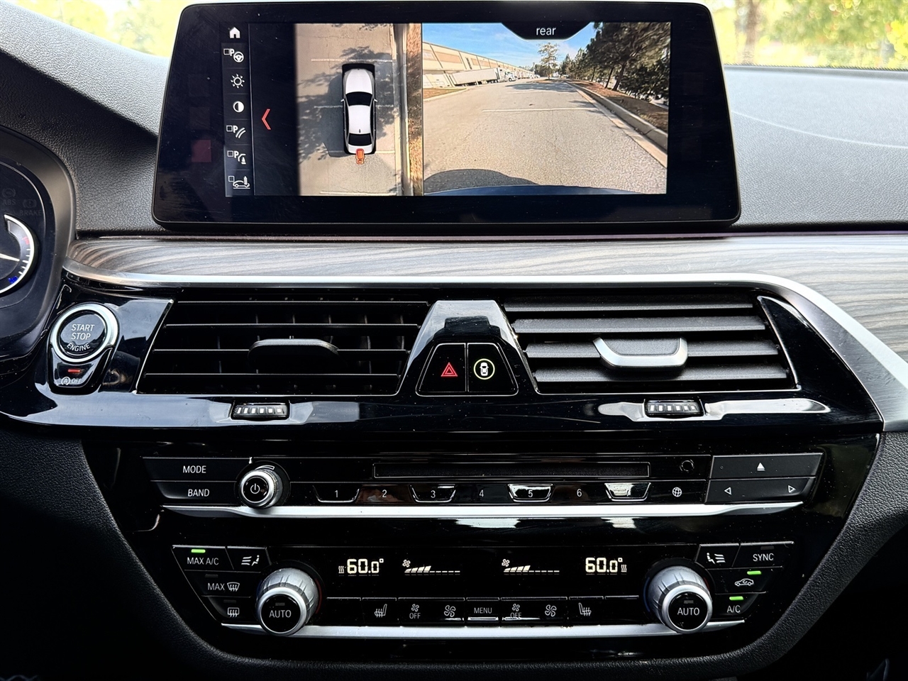 BMW 5 Series  2017 BMW 5 Series  2017