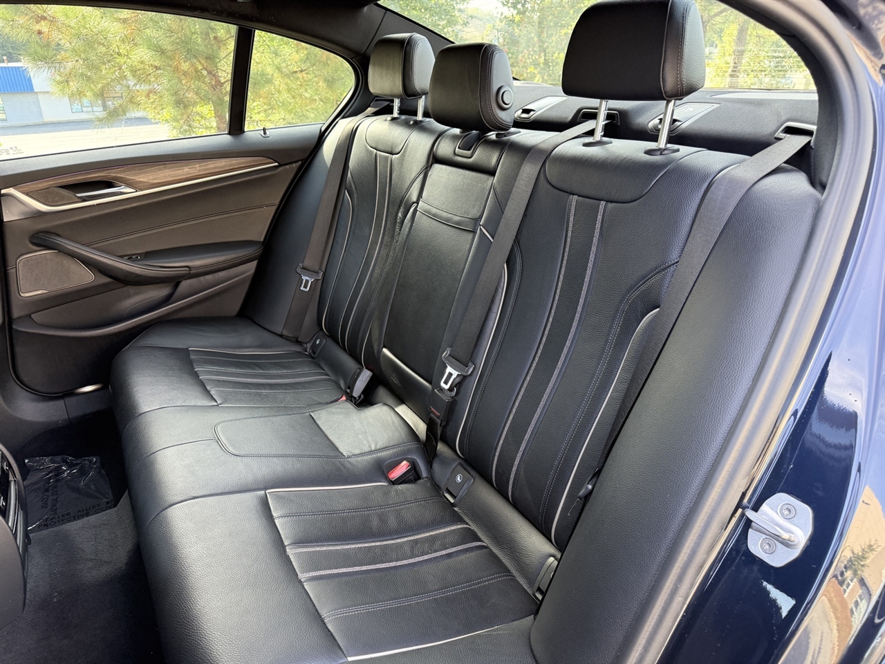 BMW 5 Series  2017 BMW 5 Series  2017