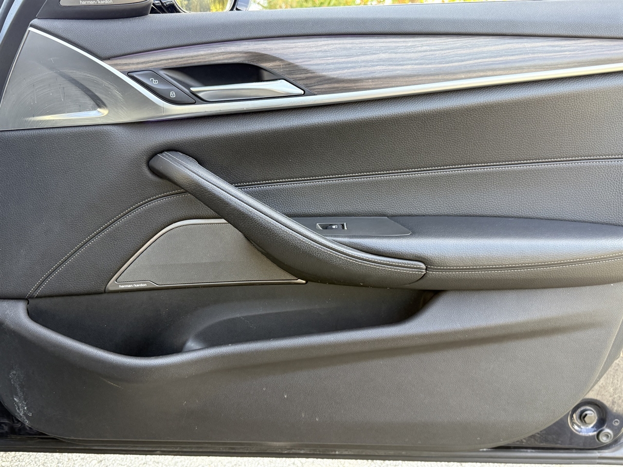 BMW 5 Series  2017 BMW 5 Series  2017