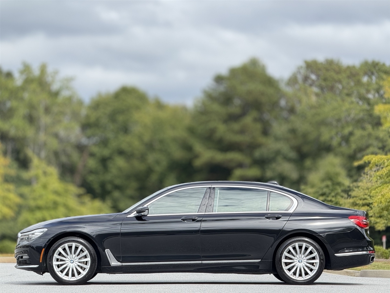 BMW 7 Series  2016 BMW 7 Series  2016