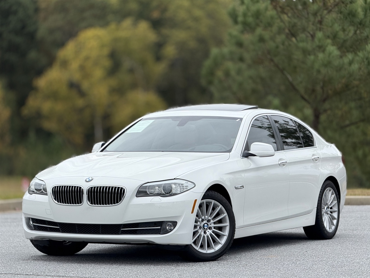 BMW 5 Series  2013 BMW 5 Series  2013