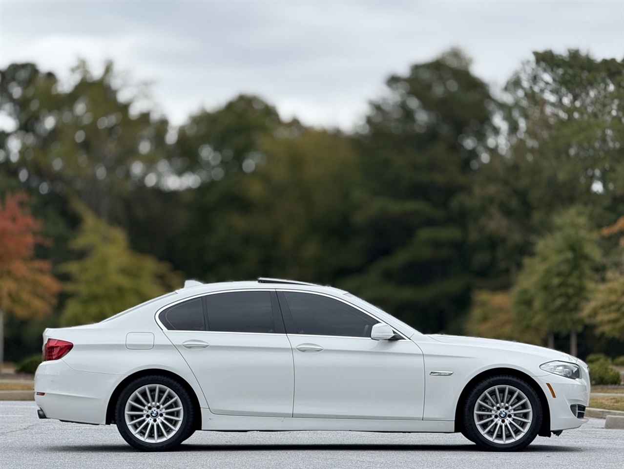 BMW 5 Series  2013 BMW 5 Series  2013