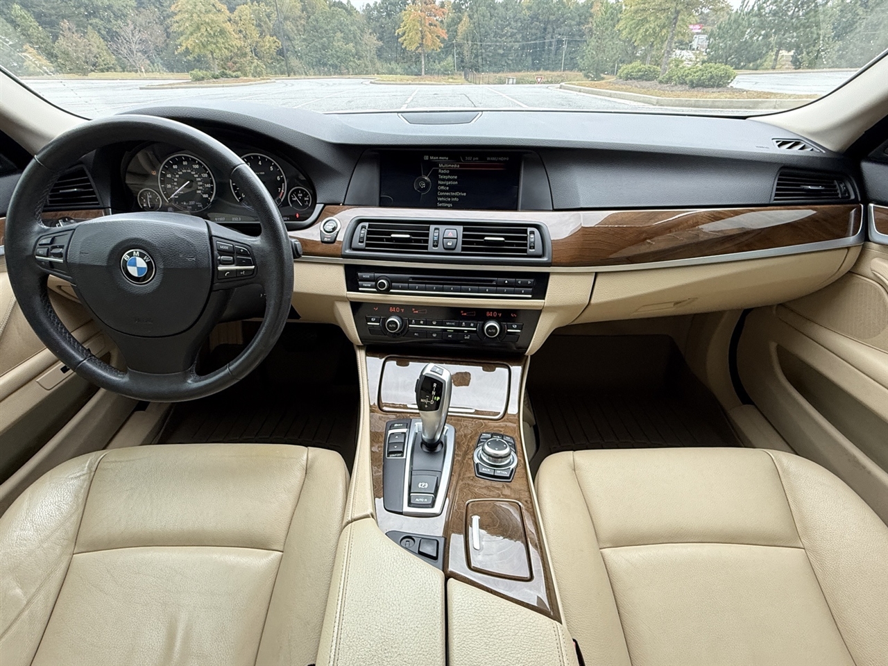 BMW 5 Series  2013 BMW 5 Series  2013