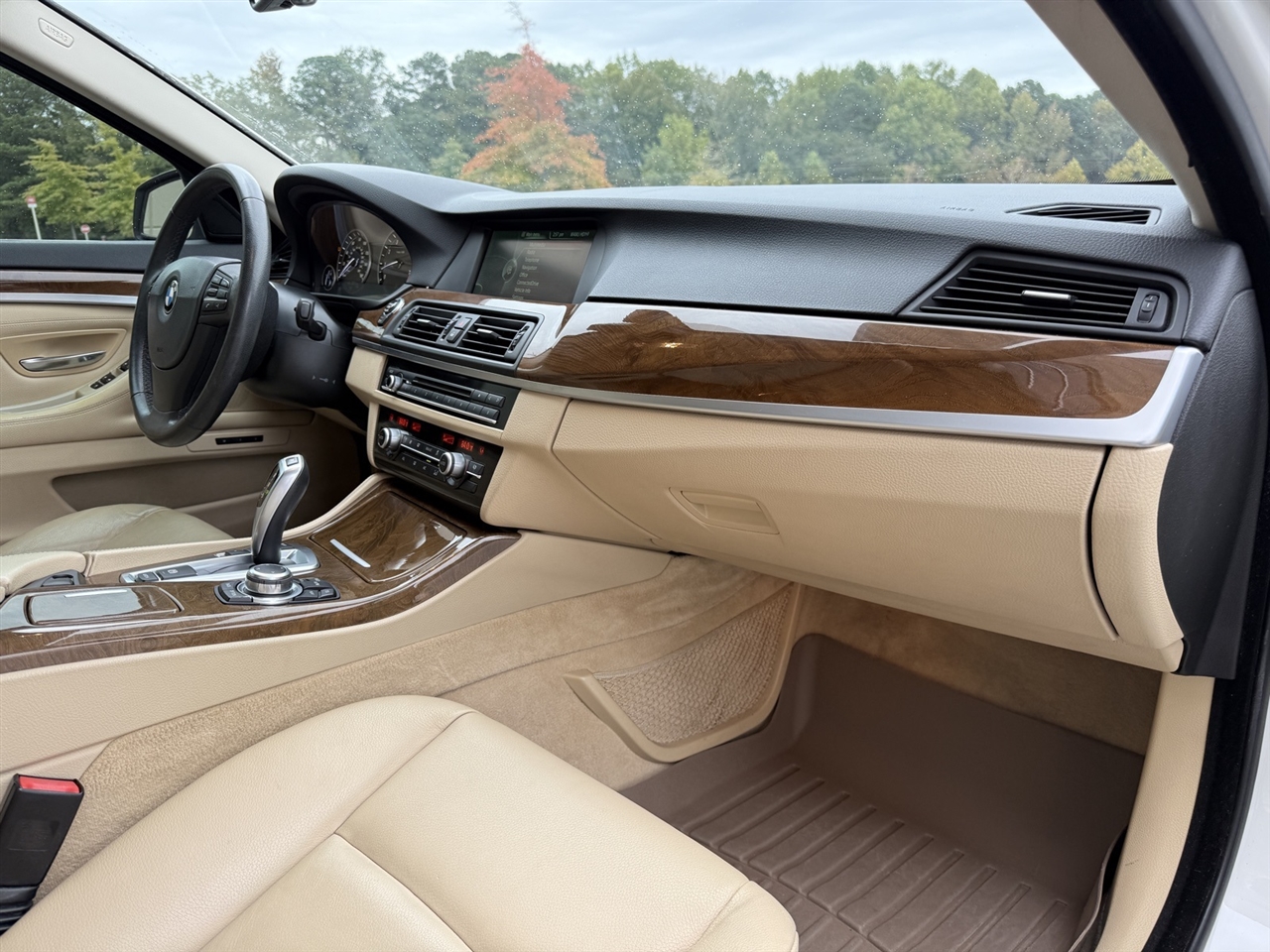 BMW 5 Series  2013 BMW 5 Series  2013