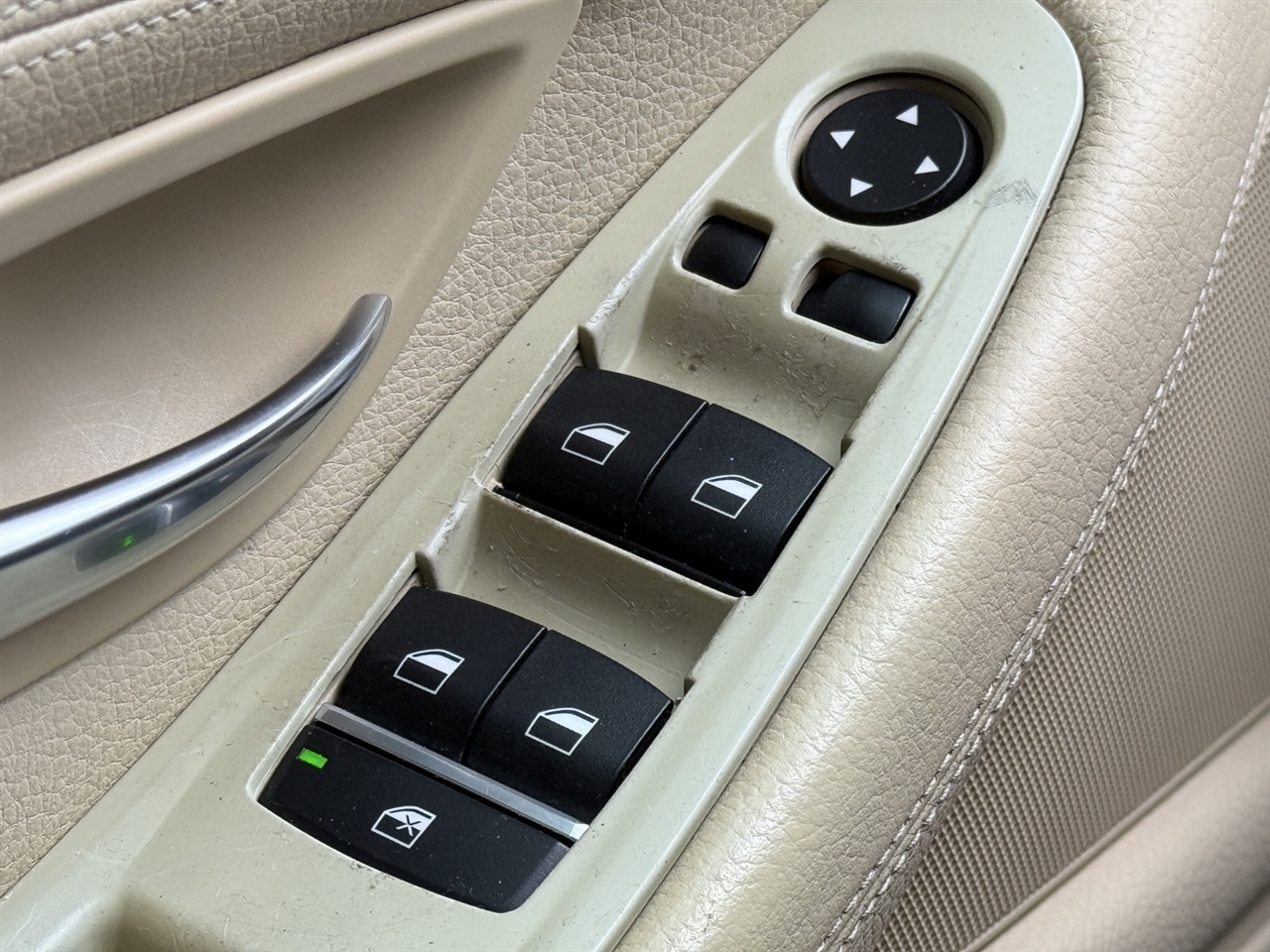 BMW 5 Series  2013 BMW 5 Series  2013