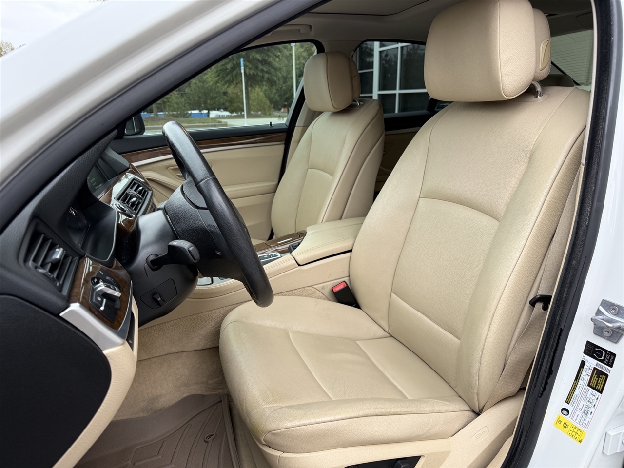 BMW 5 Series  2013 BMW 5 Series  2013