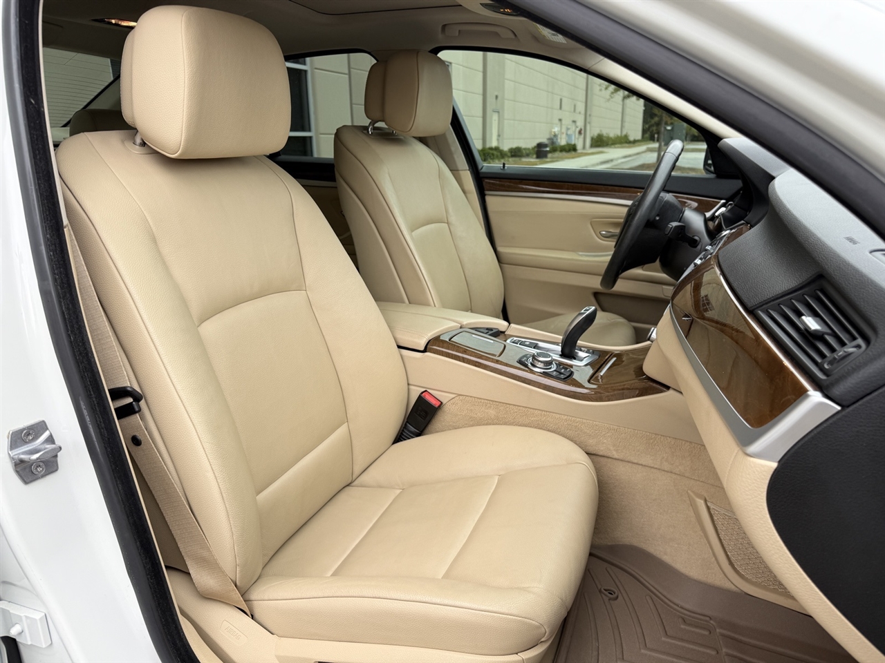 BMW 5 Series  2013 BMW 5 Series  2013