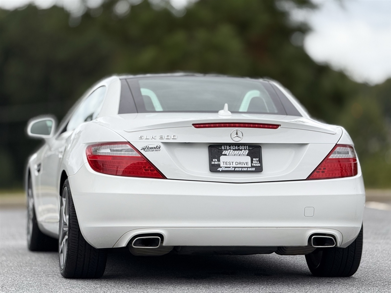 2016 Mercedes Benz SLK 300 photo 4