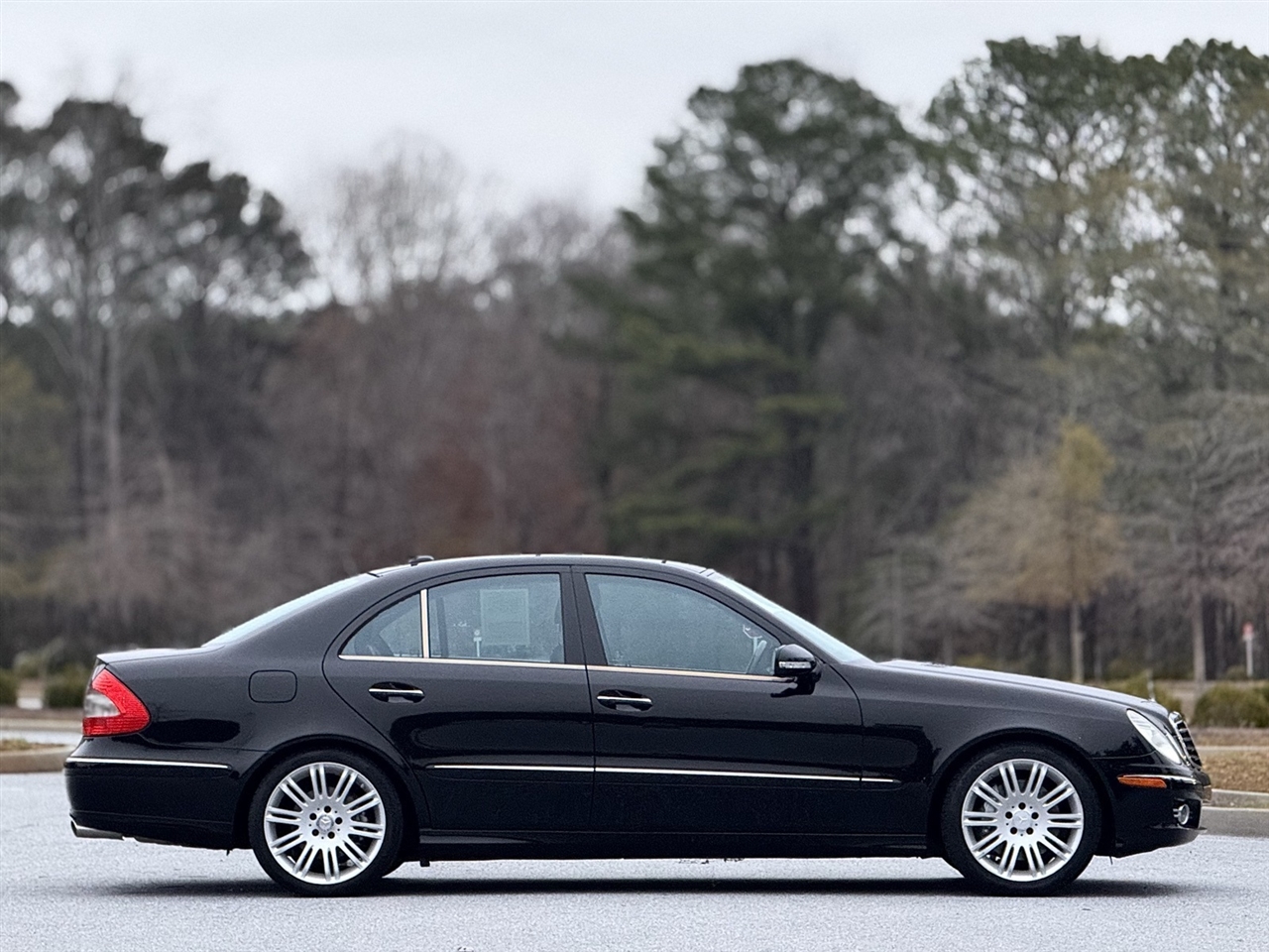 Mercedes-Benz E-Class  2008