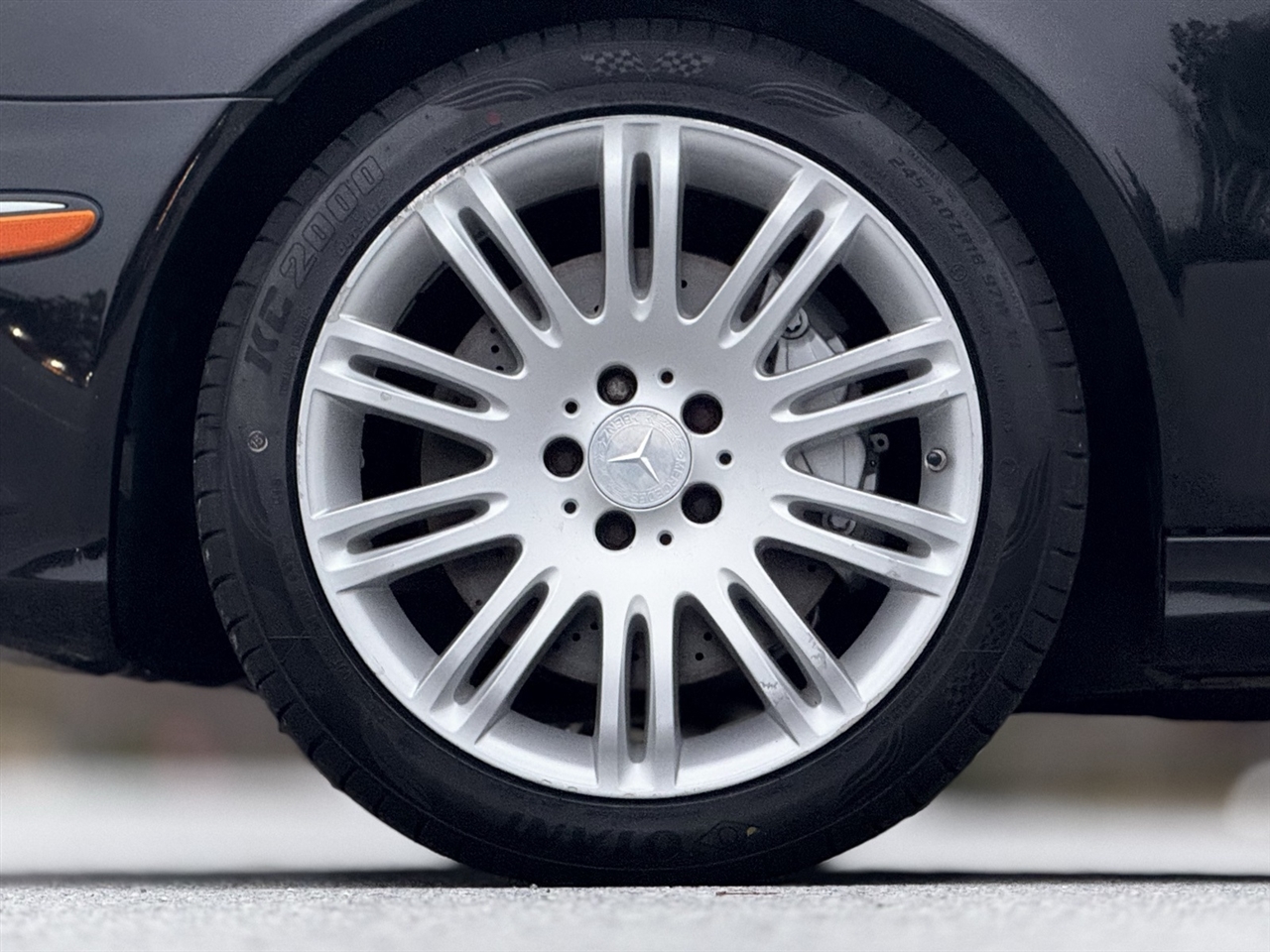 Mercedes-Benz E-Class  2008