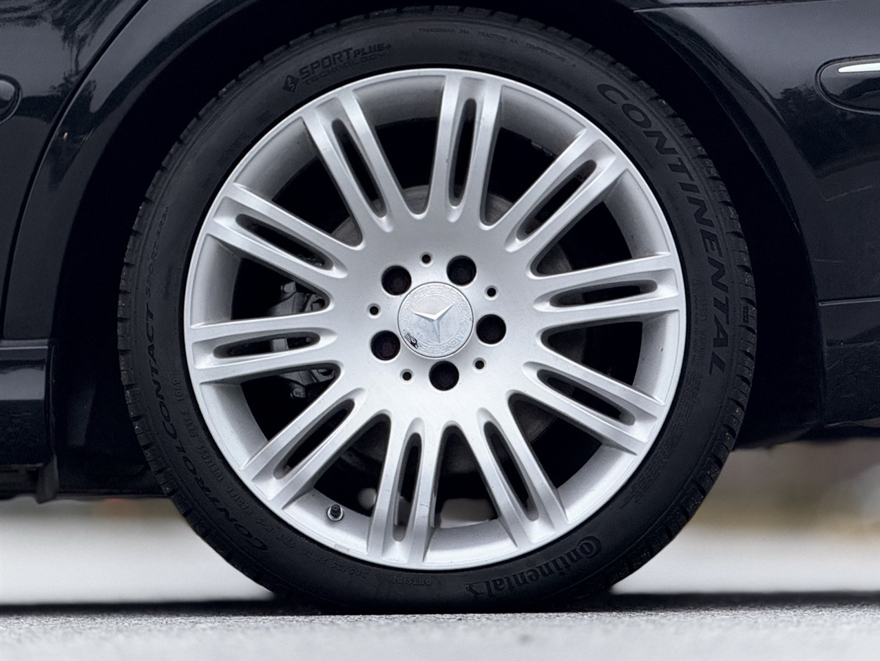 Mercedes-Benz E-Class  2008