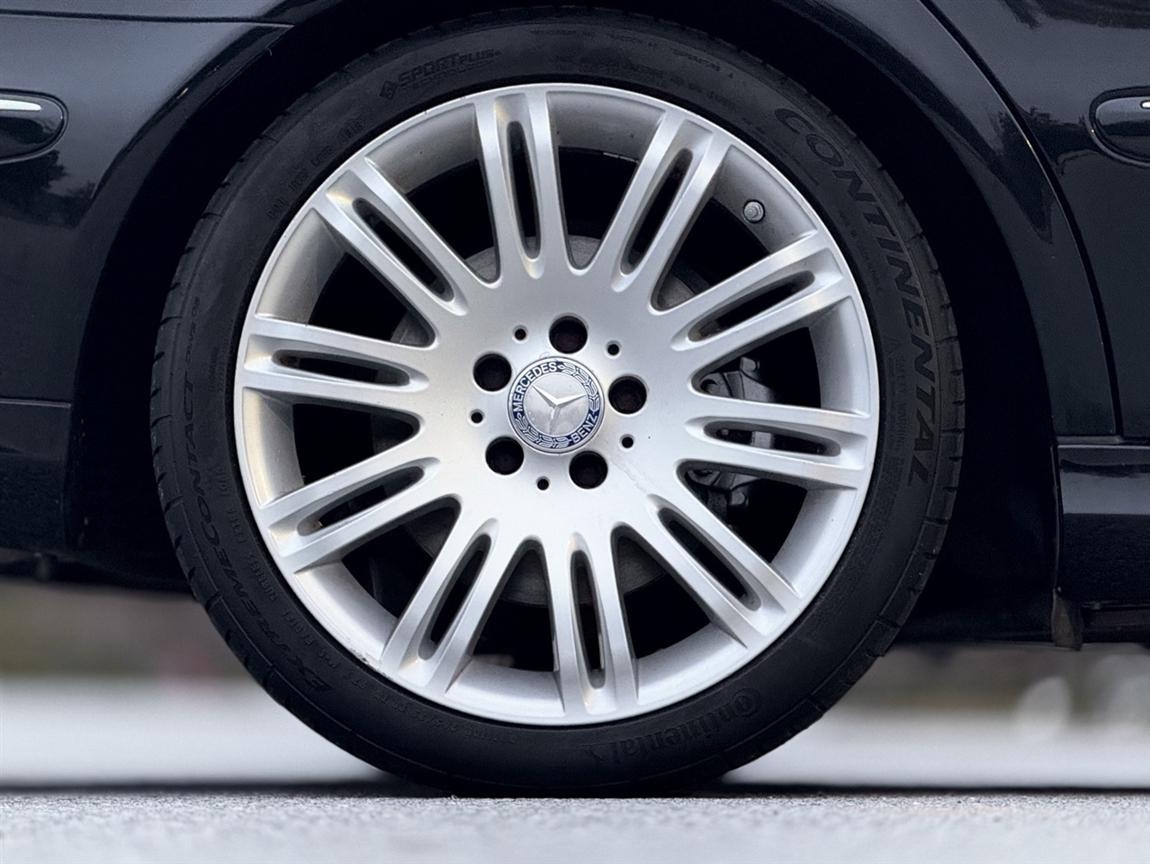 Mercedes-Benz E-Class  2008