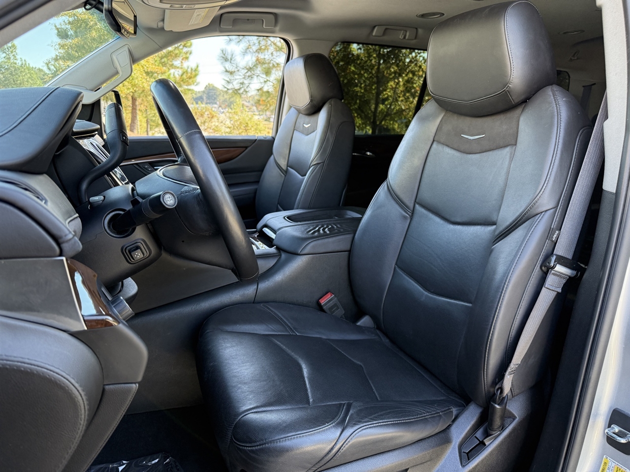 Cadillac Escalade  2016