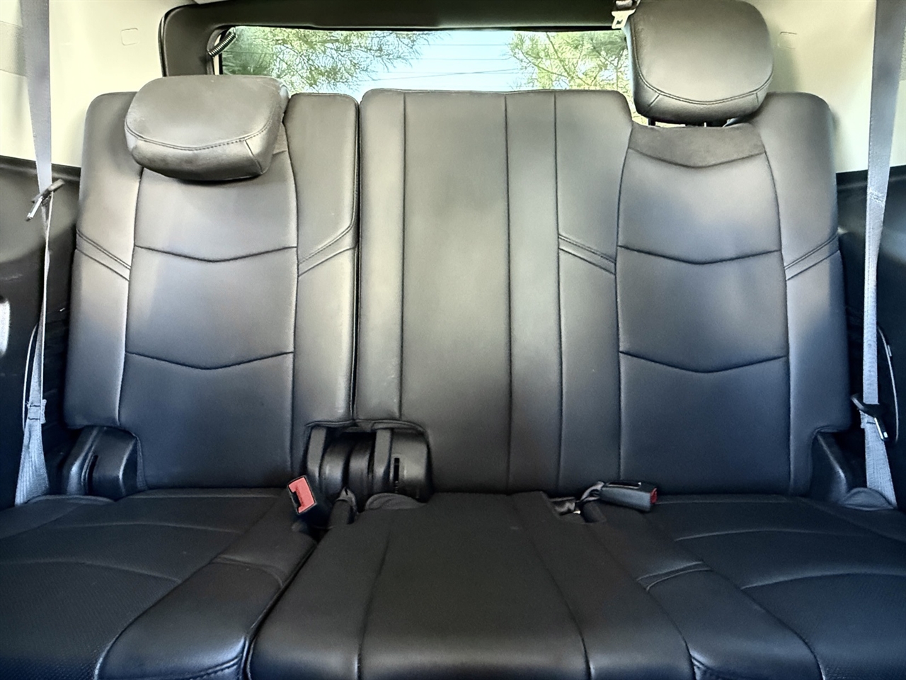 Cadillac Escalade  2016