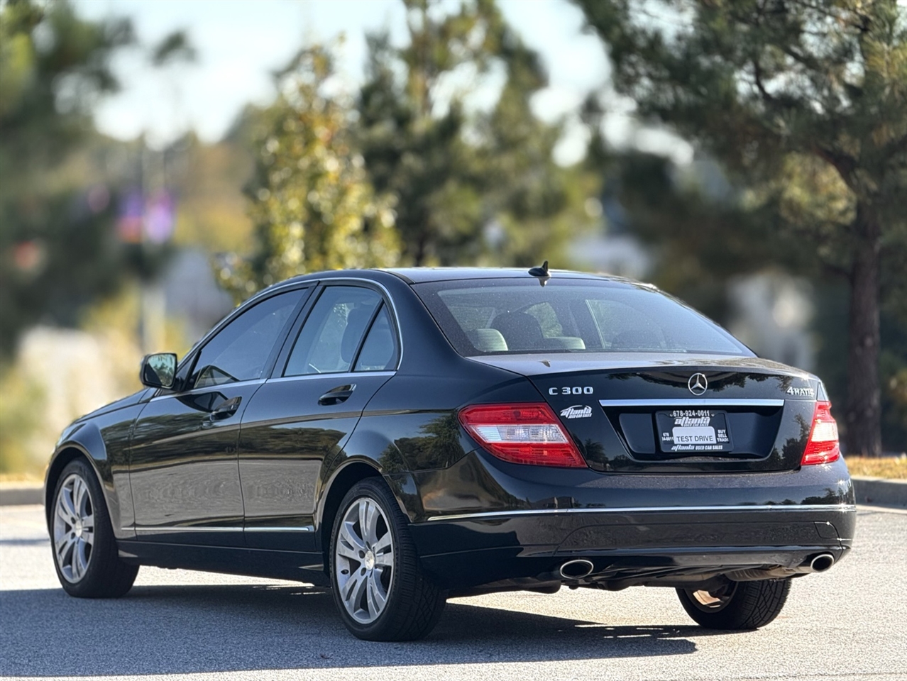 Mercedes-Benz C-Class  2009 Mercedes-Benz C-Class  2009