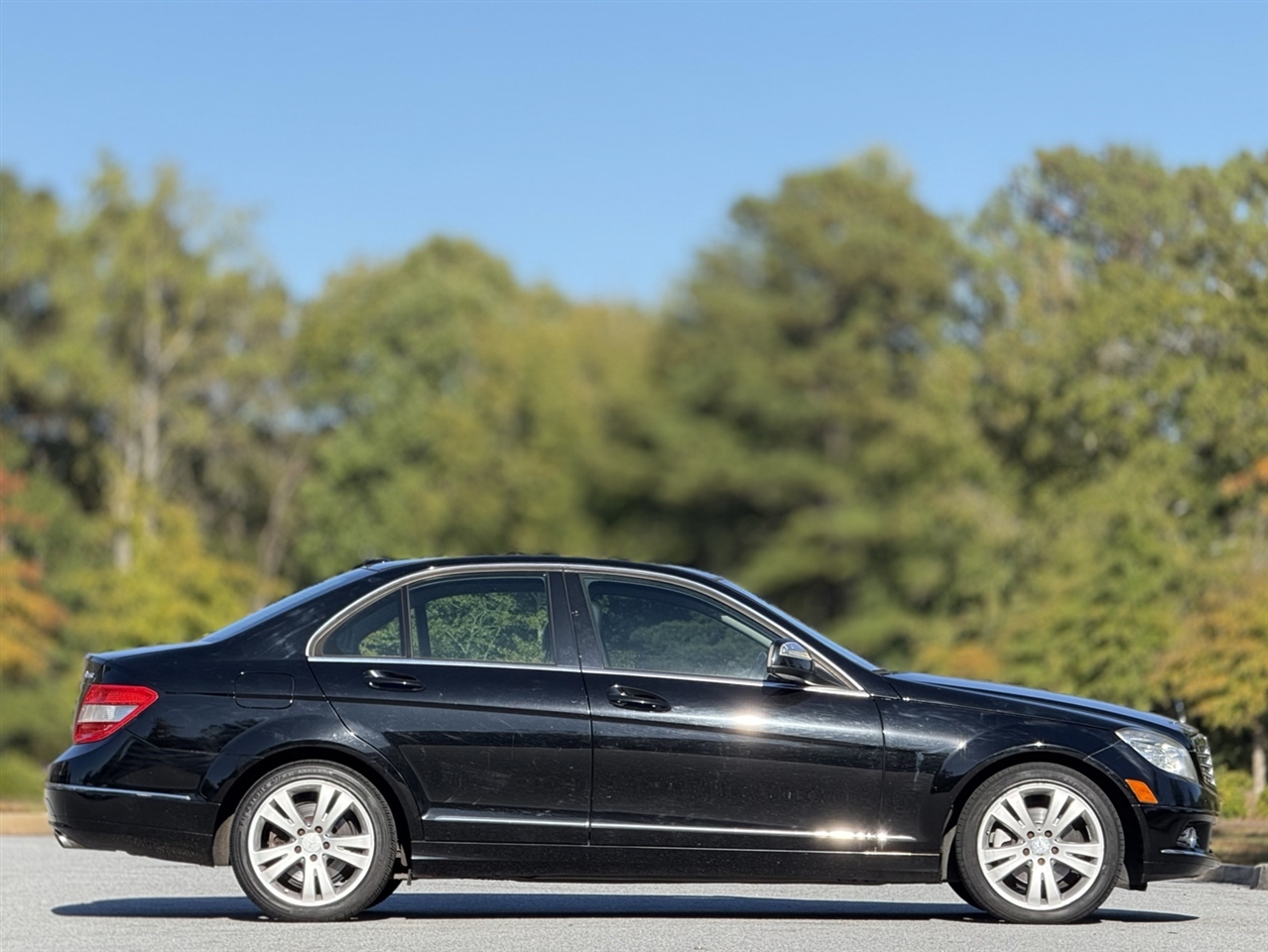 Mercedes-Benz C-Class  2009 Mercedes-Benz C-Class  2009