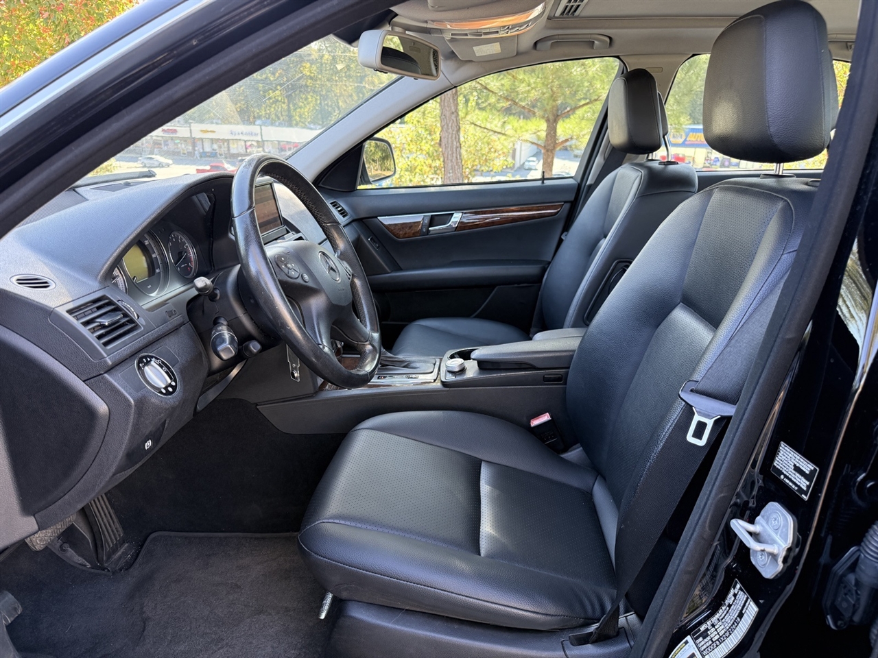 Mercedes-Benz C-Class  2009 Mercedes-Benz C-Class  2009