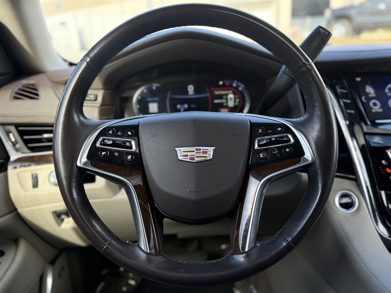 Cadillac Escalade  2017