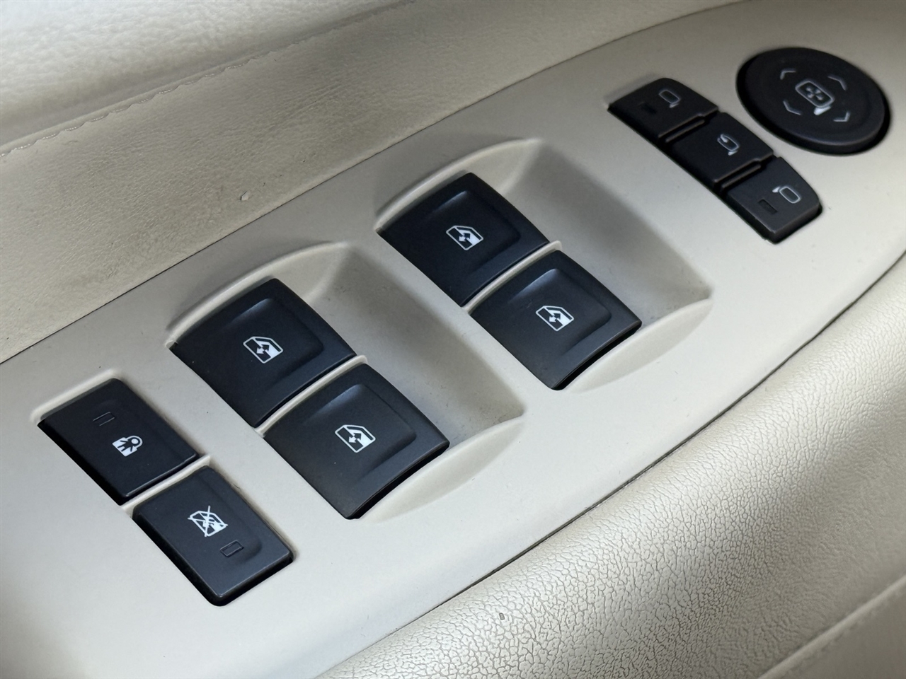 Cadillac Escalade  2017